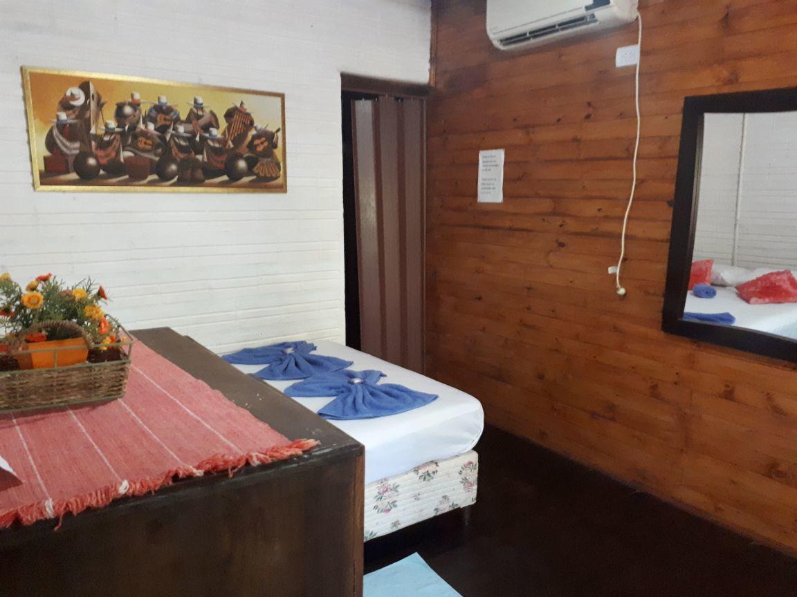 Garden Stone Hostel Puerto Iguazú Kültér fotó